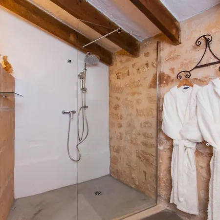 Holiday home Casa Mitja A Little Paradise Free Wifi